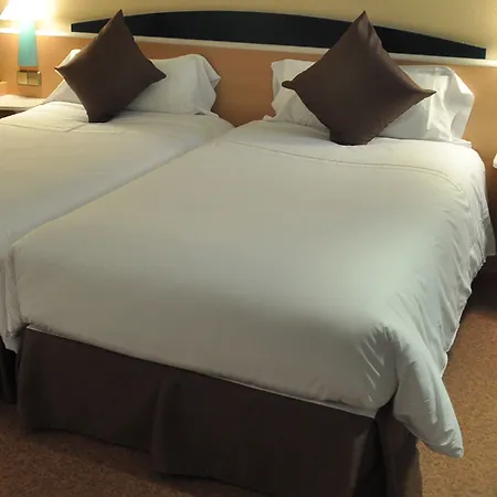 Hotel Tropical-3